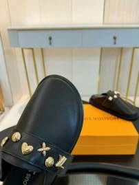 Picture of Louis Vuitton Slippers _SKULVsz35-46mnf10021107